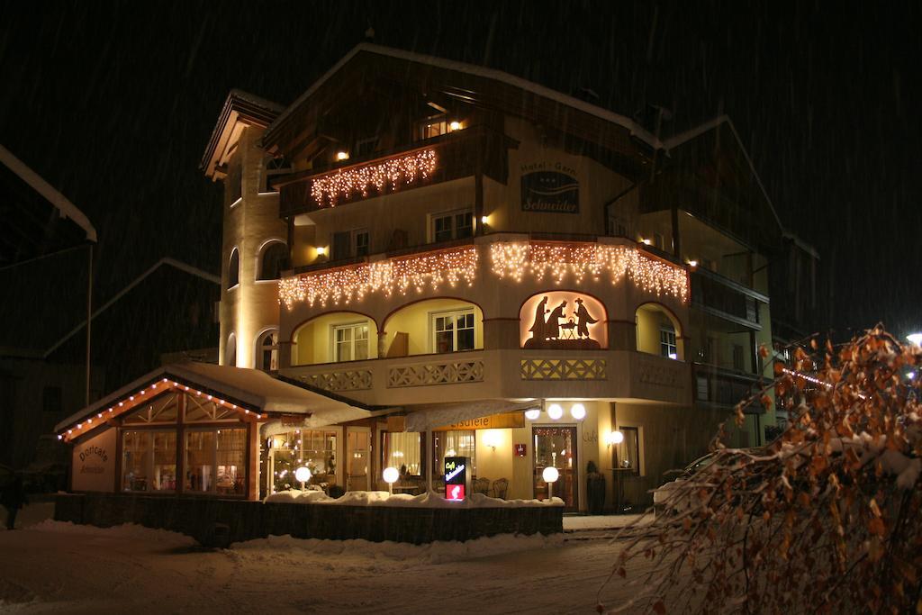 Apartments Schneider Lutago Buitenkant foto